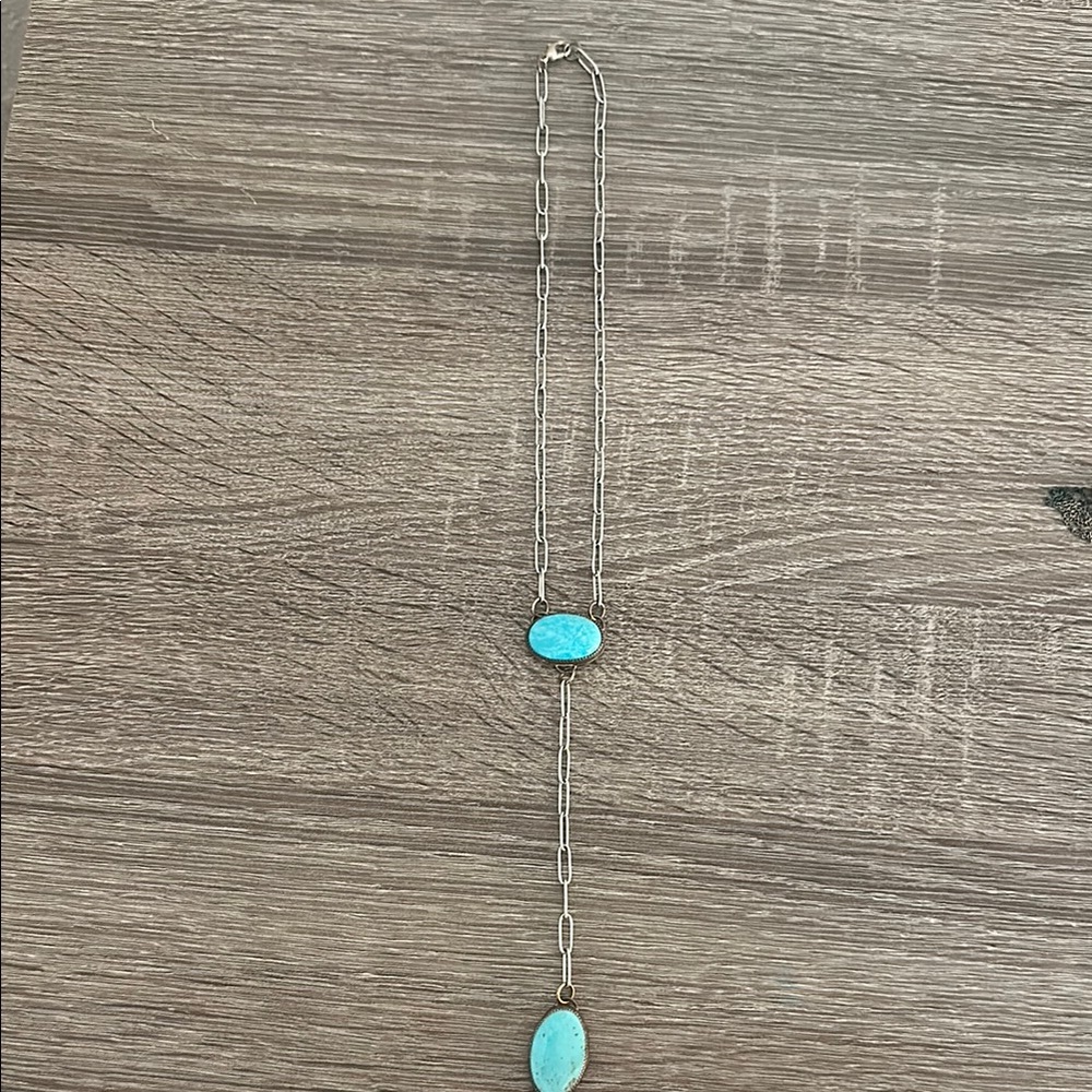 Elegant Silver and Turquoise Necklace